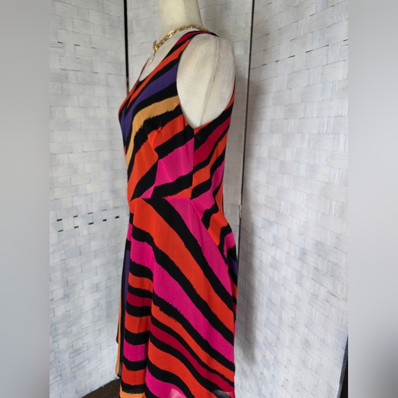 CABI Dress - Picture 5 of 8